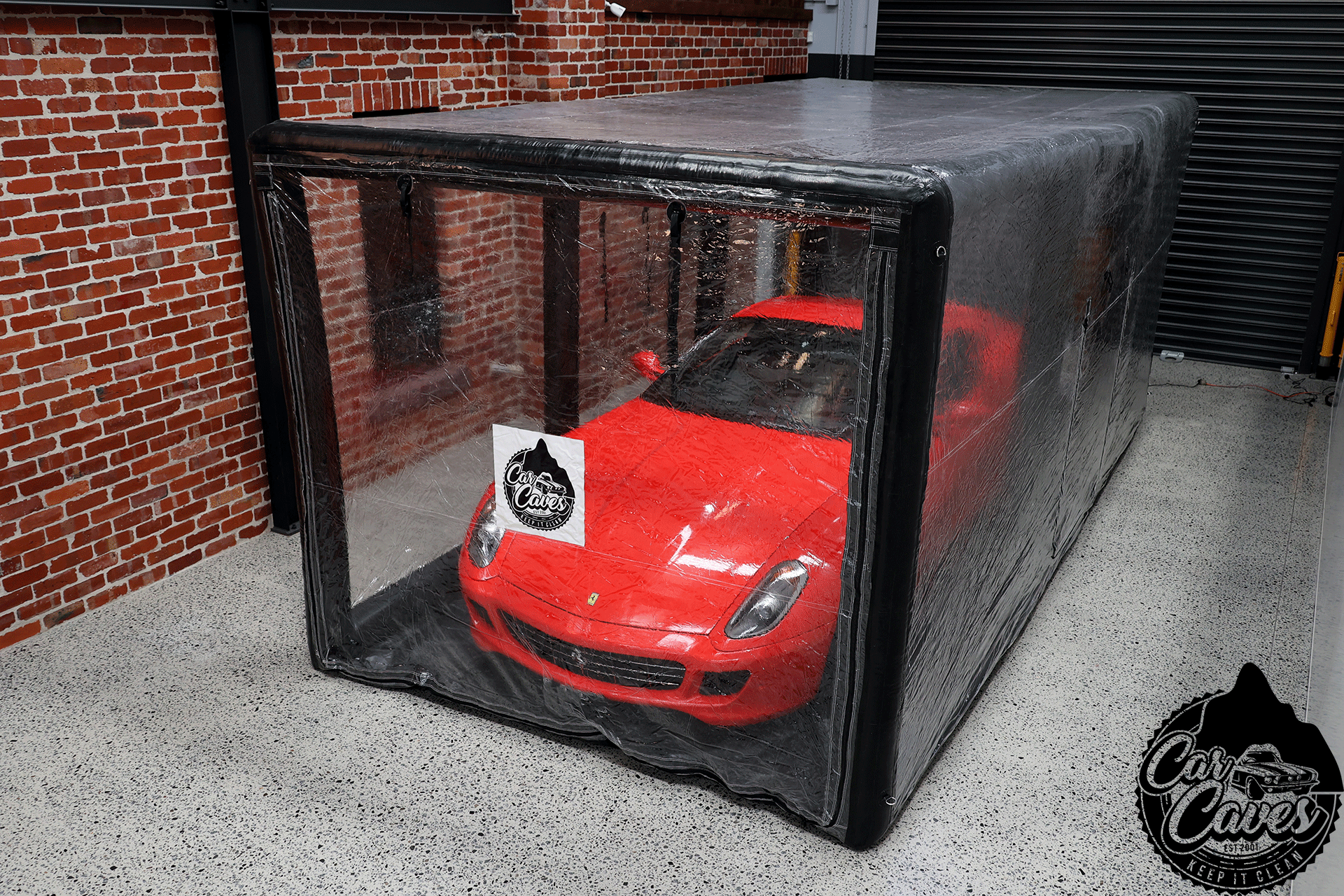 Air Pole Car Cave